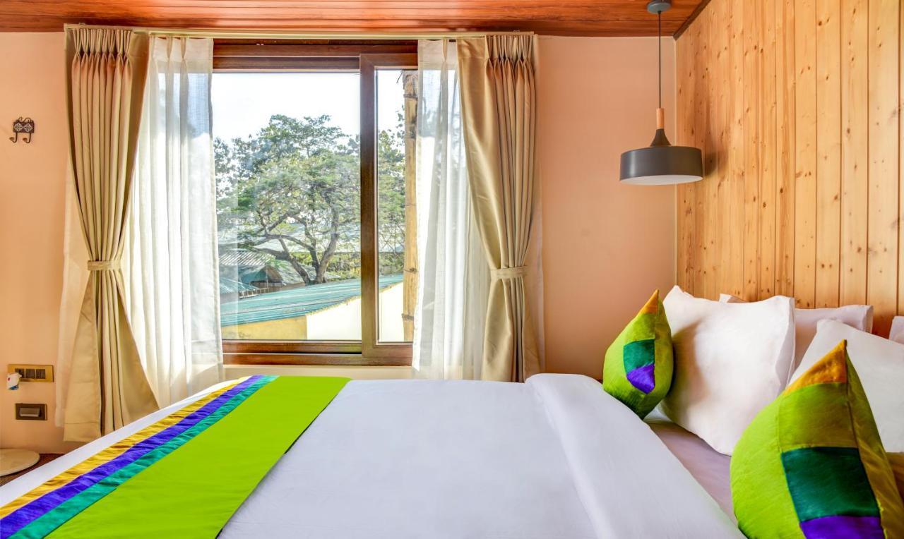 Treebo Premium Blue Mountain Country Club And Resort Siliguri Ngoại thất bức ảnh