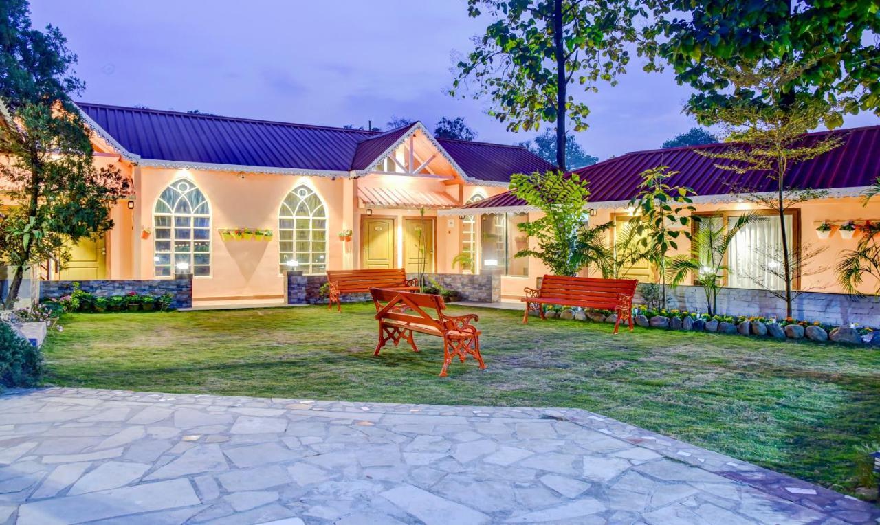 Treebo Premium Blue Mountain Country Club And Resort Siliguri Ngoại thất bức ảnh