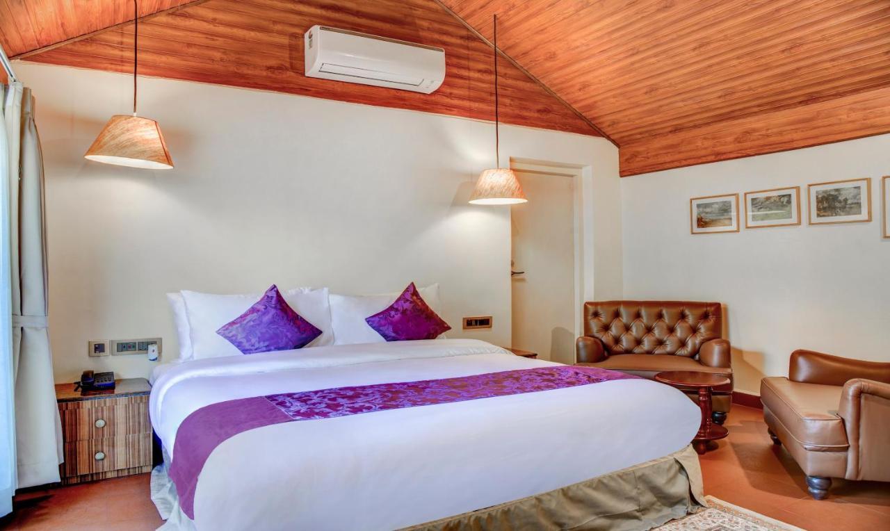 Treebo Premium Blue Mountain Country Club And Resort Siliguri Ngoại thất bức ảnh