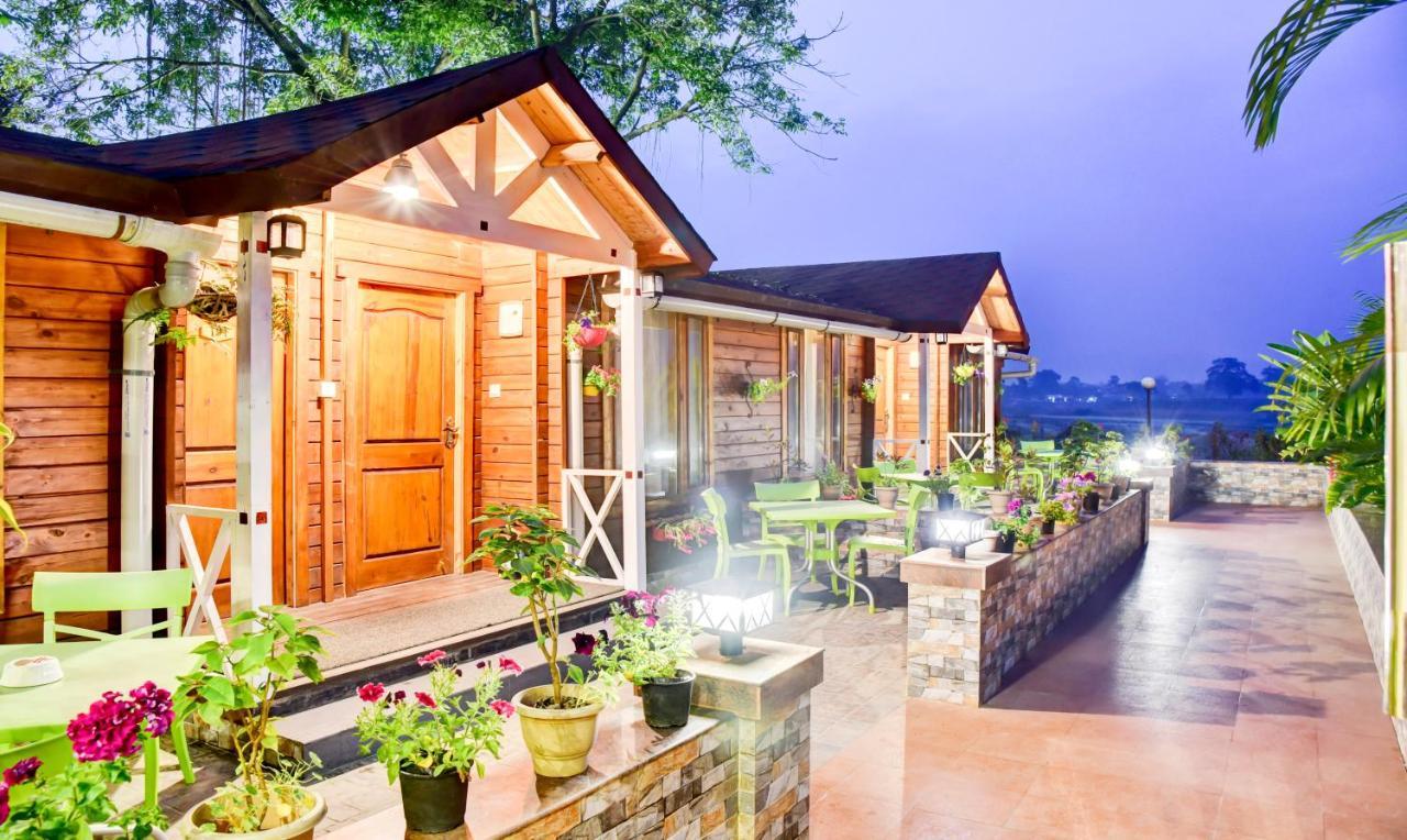 Treebo Premium Blue Mountain Country Club And Resort Siliguri Ngoại thất bức ảnh